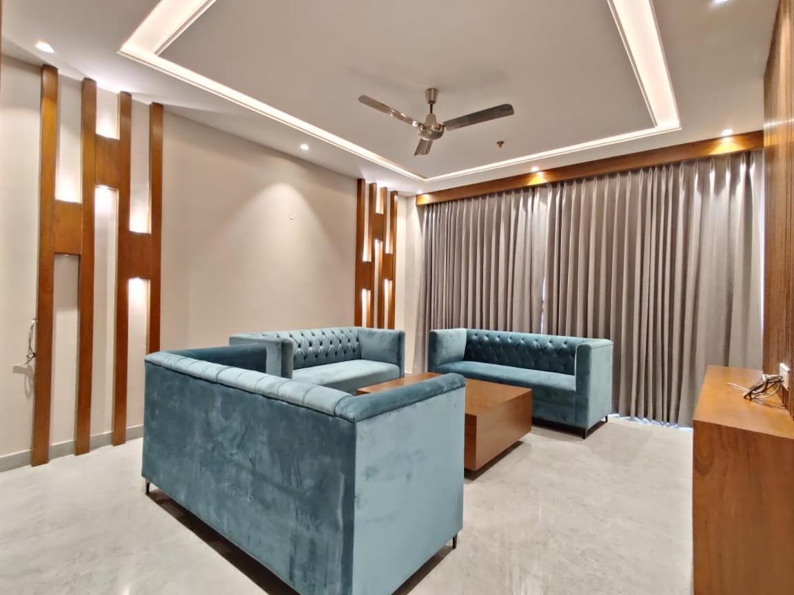 Hotel Parth Una  Exterior photo